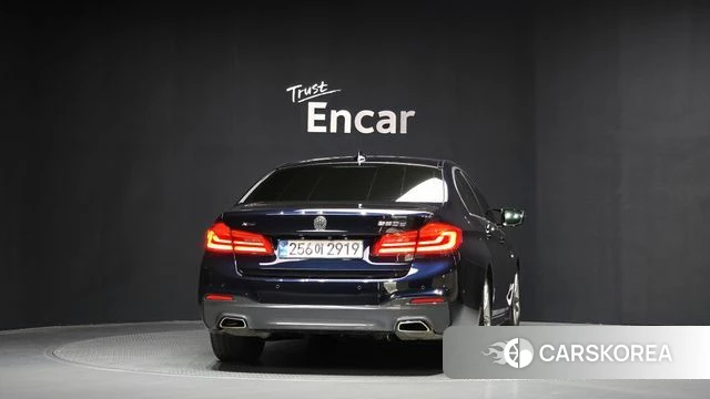 BMW 5 Series (G30) id 4203625 из Кореи 14