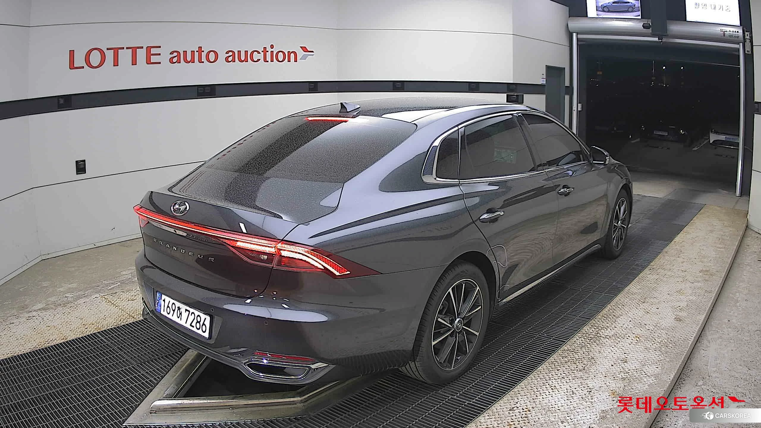 Hyundai Grandeur id 4296838 из Кореи 31