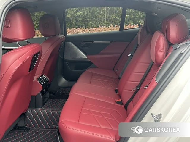 BMW 5 series id 4263158 из Китая 8