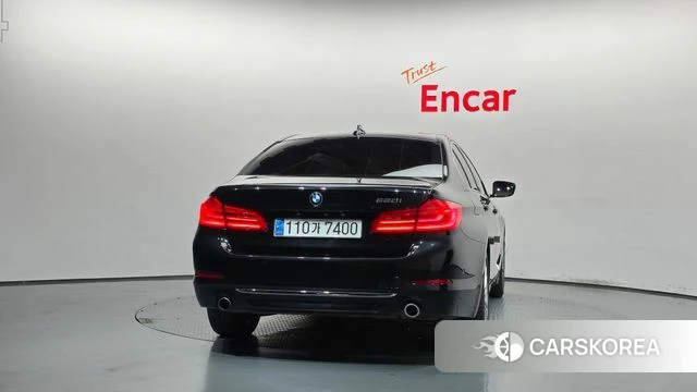 BMW 5 Series (G30) id 4873191 из Кореи 29