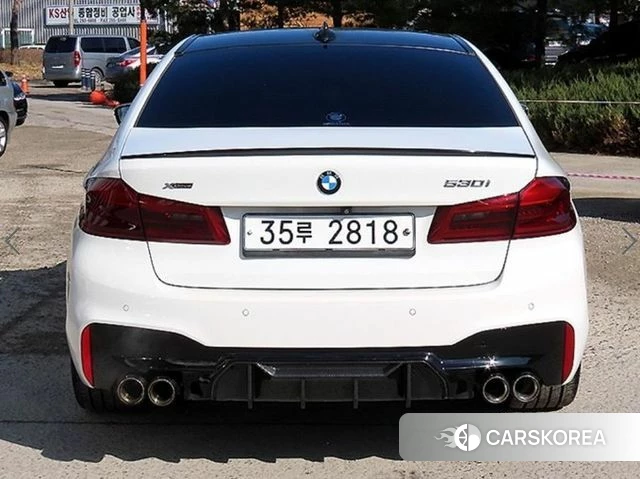 BMW 5 Series (G30) id 3899535 из Кореи 14