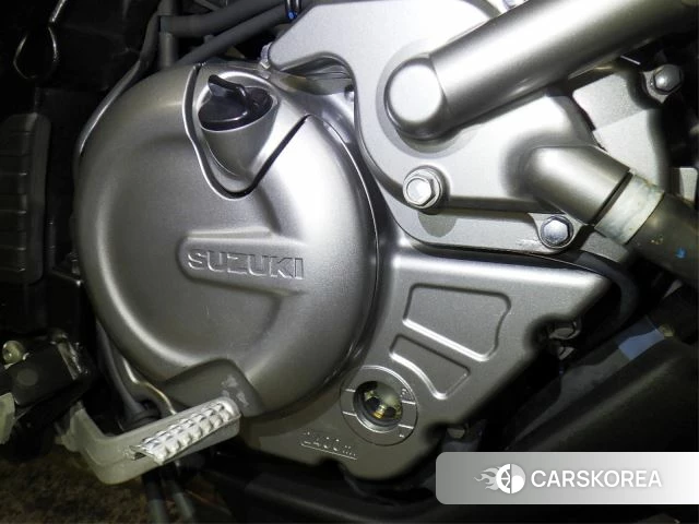 Engine photo