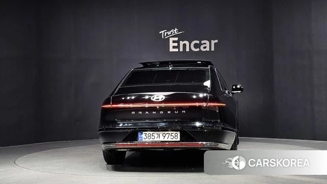 Hyundai Grandeur Hybrid (GN7) id 4613143 из Кореи 32