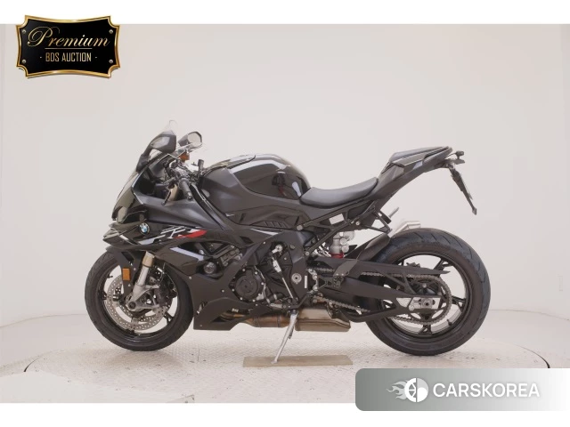 BMW S1000RR 2023 из Японии