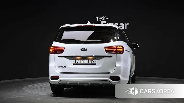 Kia The New Carnival id 3547393 из Кореи 14