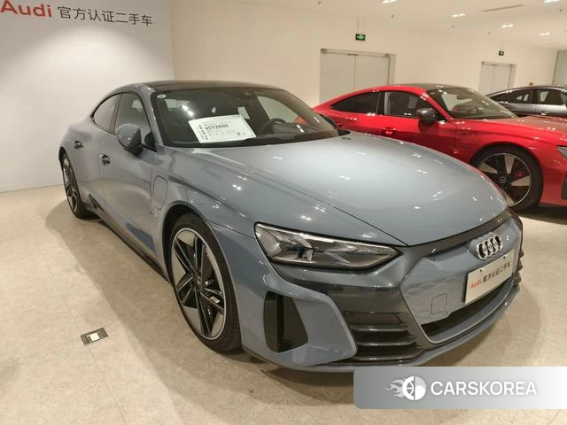 Audi e-tron GT 2024 Синий из Китая, фото 4