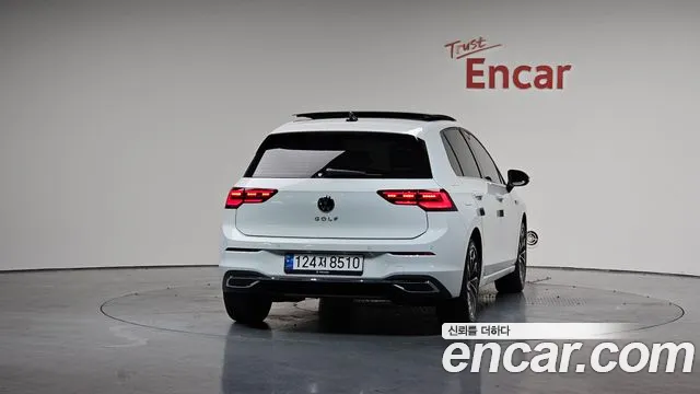Volkswagen Golf 8th Generation id 2836941 из Кореи 14
