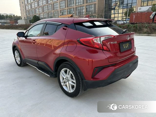 Toyota C-HR id 4257669 из Китая 8