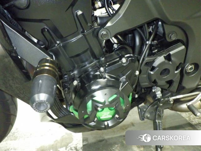 Engine photo