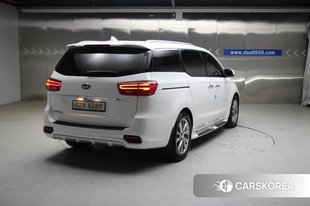 Kia The New Carnival id 3943078 из Кореи 14