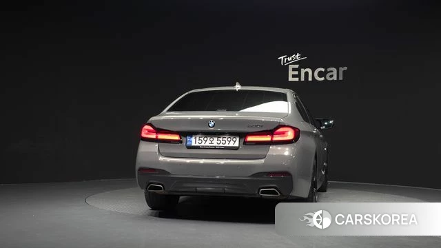 BMW 5 Series (G30) id 4676336 из Кореи 14