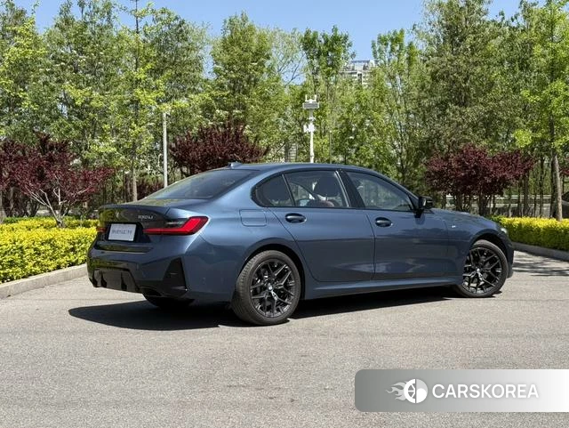 BMW 3 series 2024 Синий из Китая, фото 6