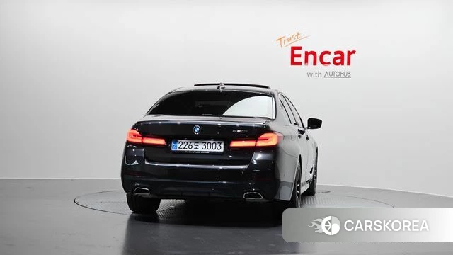 BMW 5 Series (G30) id 4463076 из Кореи 28