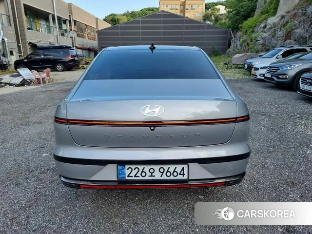Hyundai Grandeur Hybrid (GN7) id 4367120 из Кореи 14