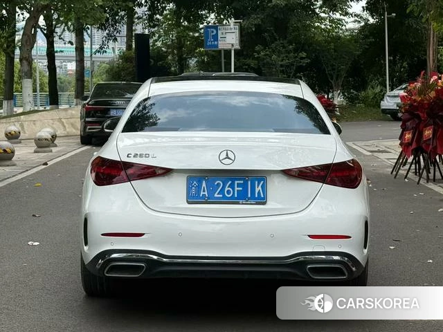 Mercedes-Benz Class C 2022 Белый из Китая, фото 4