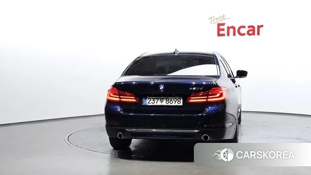 BMW 5 Series (G30) id 3368048 из Кореи 14