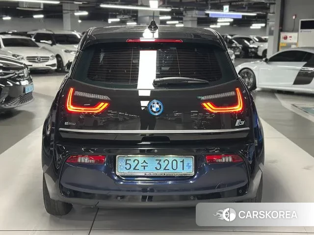BMW i3 id 3325349 из Кореи 14