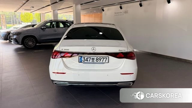 Mercedes-Benz E-Class W214 id 4322183 из Кореи 11