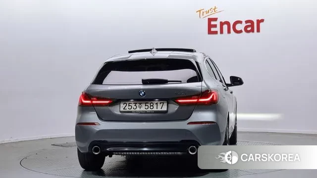 BMW 1 Series (F40) id 3196067 из Кореи 14