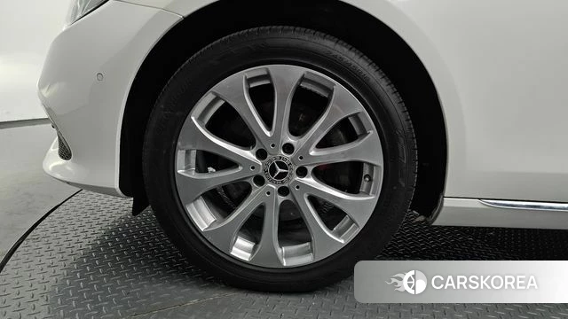 Mercedes-Benz E-Class W213 id 4595552 из Кореи 26