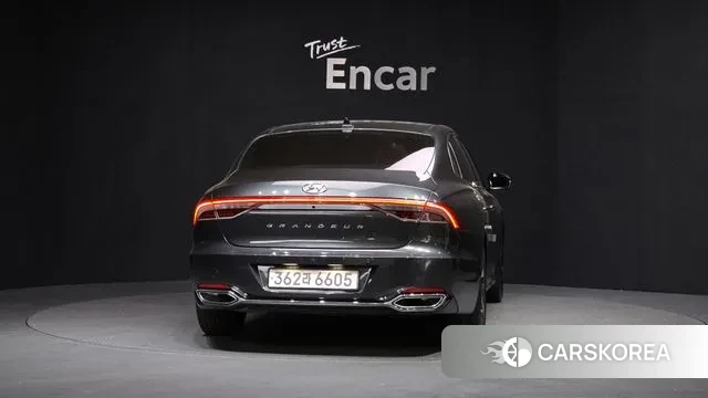 Hyundai The New Grandeur IG Hybrid id 3616087 из Кореи 14