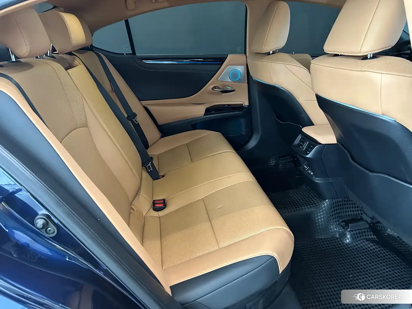 Lexus ES id 4547210 из Китая 23