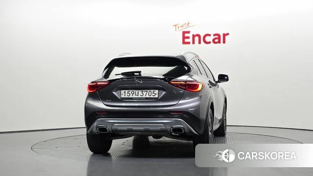 Infiniti QX30 id 4568217 из Кореи 26