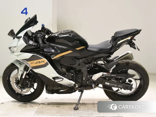 Kawasaki ZX-4R SE 2025 из Японии