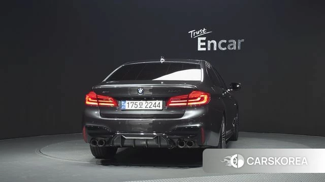 BMW 5 Series (G30) id 4873262 из Кореи 31