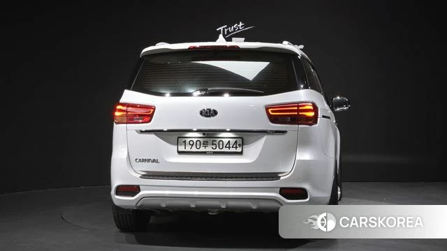 Kia The New Carnival id 4269489 из Кореи 14