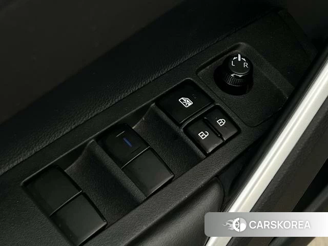 Toyota Fenglanda id 4221315 из Китая 16