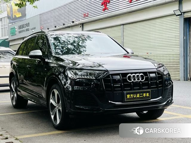 Audi Q7 id 4261264 из Китая 24