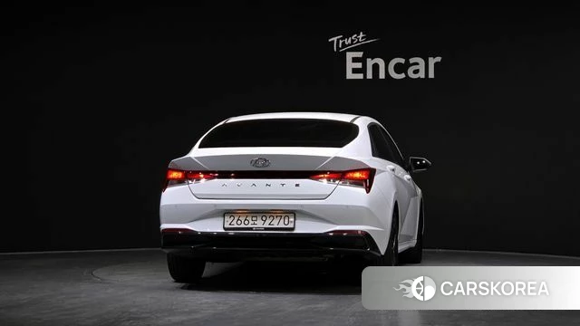 Hyundai Avante Hybrid (CN7) id 4322772 из Кореи 24