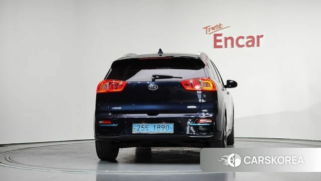 Kia Niro EV id 4339411 из Кореи 14