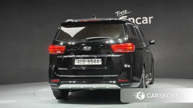 Kia The New Carnival id 4390528 из Кореи 14