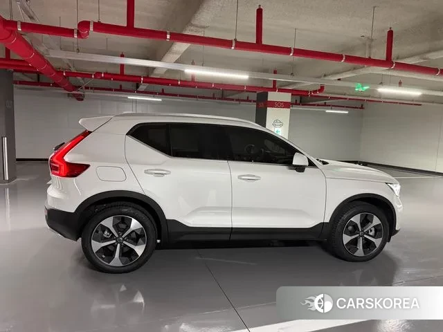 Volvo XC40 id 3431305 из Кореи 8