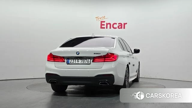 BMW 5 Series (G30) id 4551471 из Кореи 27