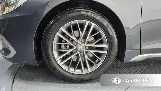 Hyundai Grandeur IG id 4459551 из Кореи 26