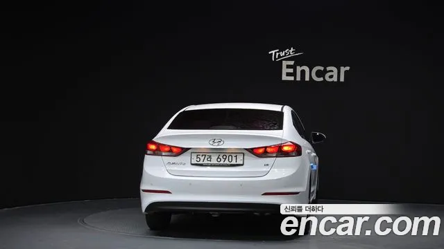 Hyundai Avante AD id 2660253 из Кореи 14