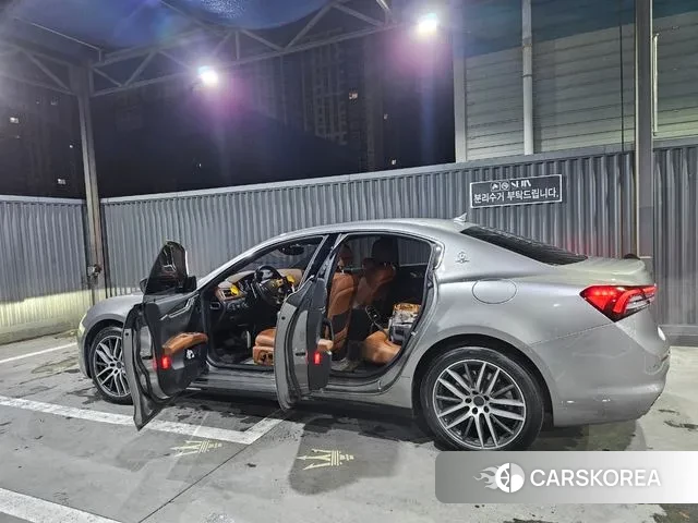 Maserati Ghibli id 3085465 из Кореи 14