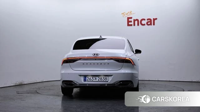 Hyundai The New Grandeur IG id 3965338 из Кореи 14