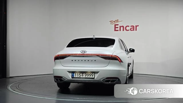 Hyundai The New Grandeur IG id 4780367 из Кореи 27