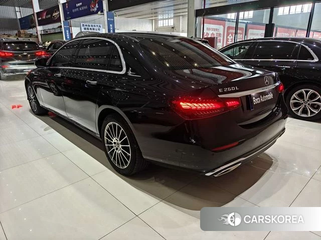 Mercedes-Benz E-class id 4341822 из Китая 8
