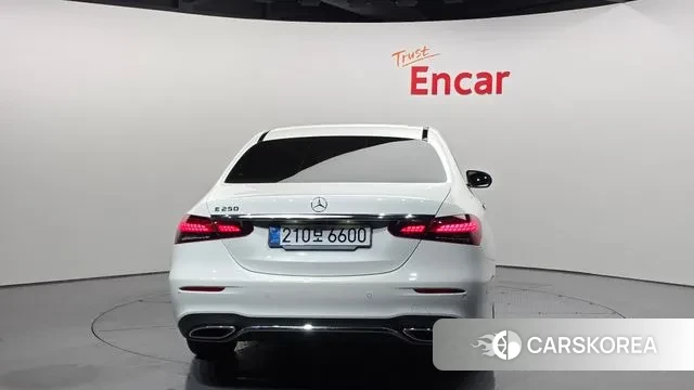 Mercedes-Benz E-Class W213 id 3751666 из Кореи 14