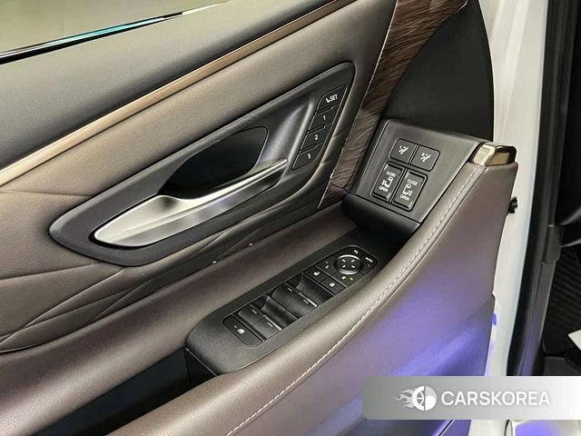 Toyota Wilfa id 4365983 из Китая 11