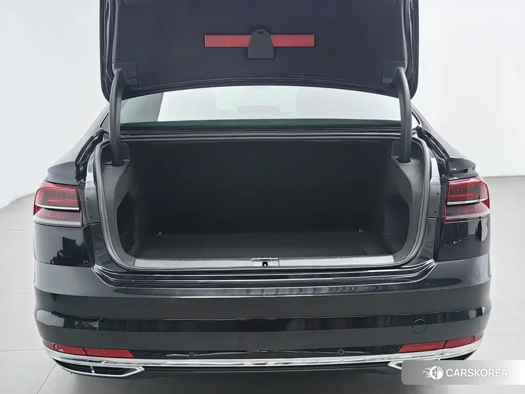 Volkswagen Phideon id 4653986 из Китая 18