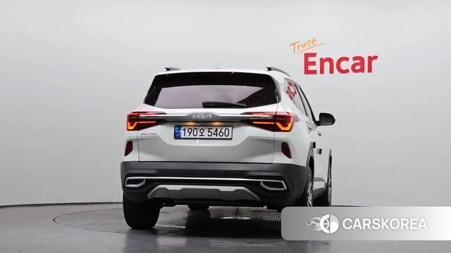 Kia Seltos id 4758991 из Кореи 14