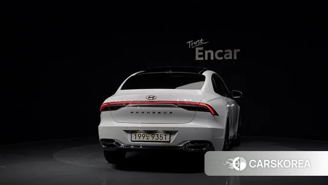 Hyundai The New Grandeur IG Hybrid id 3022424 из Кореи 14