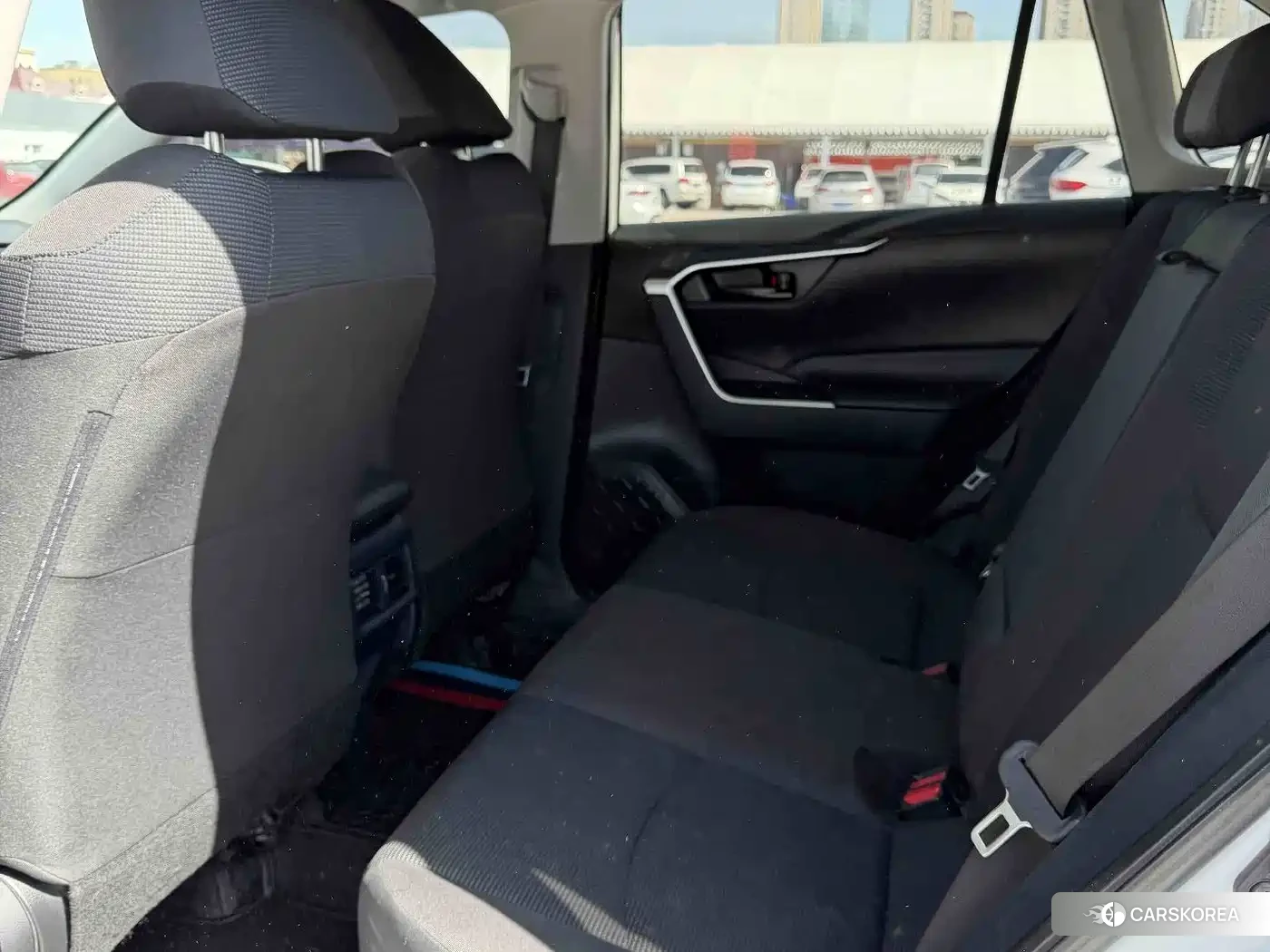 Toyota RAV4 2023 Белый из Китая, фото 4