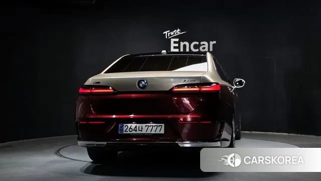 BMW 7 Series (G70) id 3644957 из Кореи 14